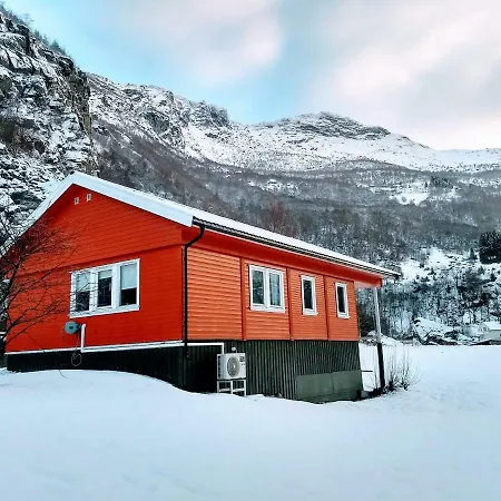 Steinsholen Holiday home Flam