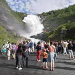 Steinsholen Flåm